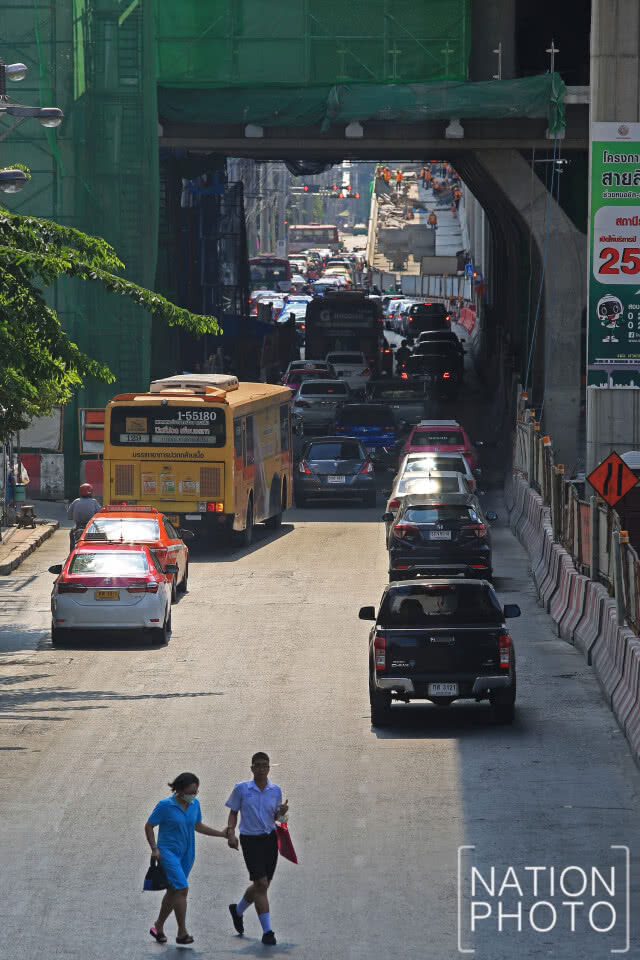 พรุ่งนี้!! ปริมาณฝุ่น PM 2.5 อาจเพิ่มสูงขึ้น!