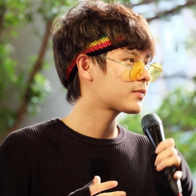 "เดอะทอยส์" ร้อง "ก่อนฤดูฝน" เว่อร์ชั่นช้าเพื่อ "ลิซ่า Black Pink"