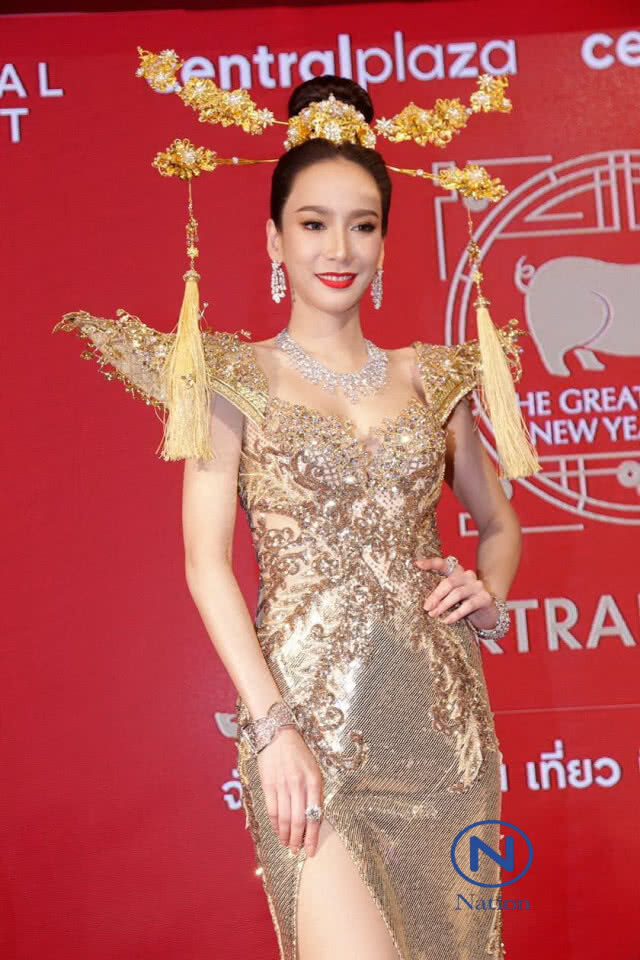 สนิทมากขึ้น! อั้ม พัชราภา รับแล้ว คุย "ไฮโซพก"