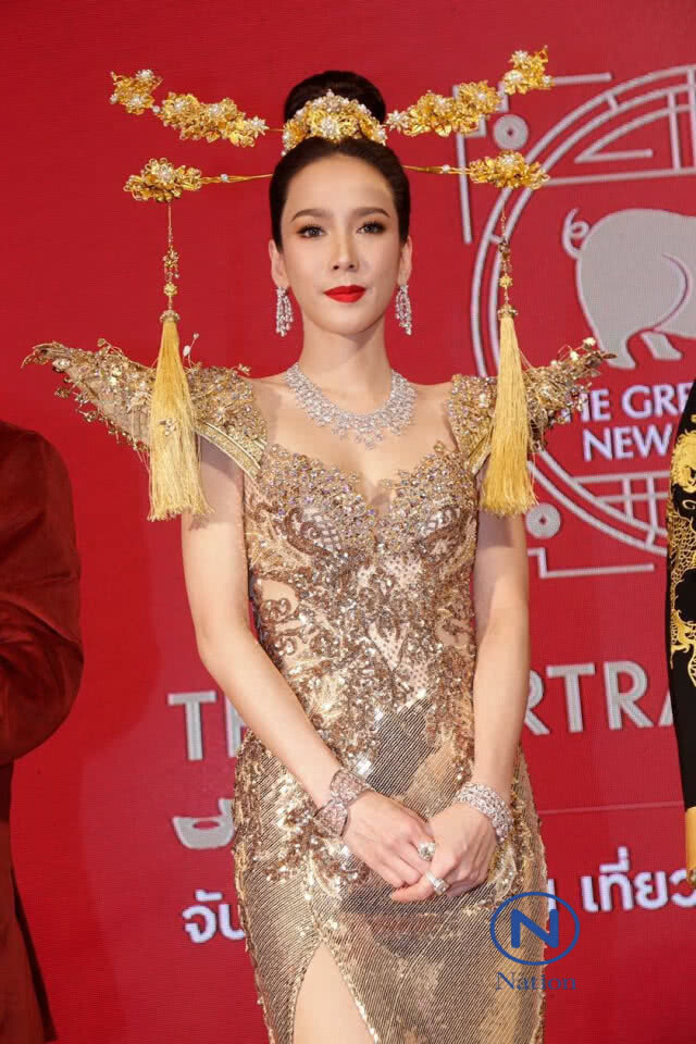 สนิทมากขึ้น! อั้ม พัชราภา รับแล้ว คุย "ไฮโซพก"