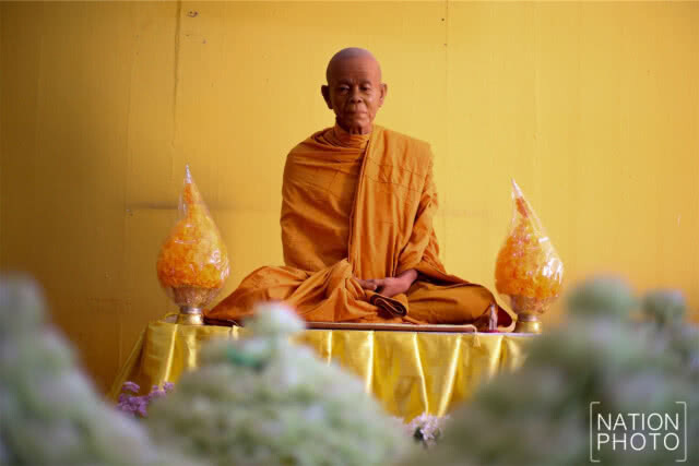 พร้อมเคลื่อนสรีรสังขาร "หลวงพ่อคูณ"