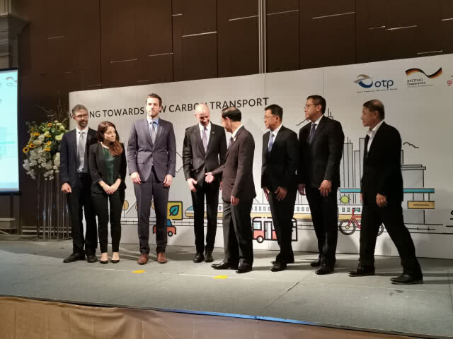 คมนาคม ยังไม่คุมรถทะเบียนคู่คี่สลับวันวิ่งลดฝุ่น ขอศึกษาให้รอบคอบ