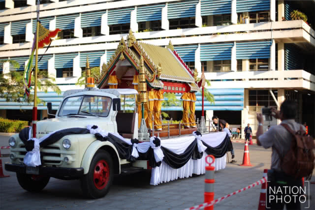 เปิดใจคนขับรถเชิญร่างหลวงพ่อคูณ