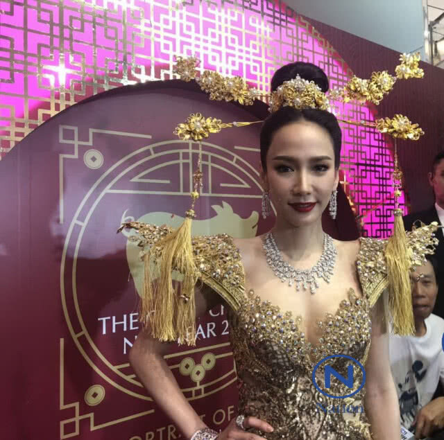 สนิทมากขึ้น! อั้ม พัชราภา รับแล้ว คุย "ไฮโซพก"