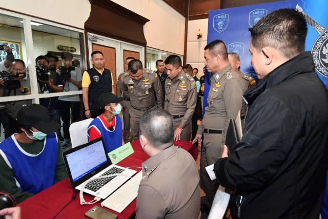 "บิ๊กโจ๊ก" ขอหมายจับ "เทพ โซโล" รู้ตัวแล้ว! ที่แท้หนุ่มพิจิตร