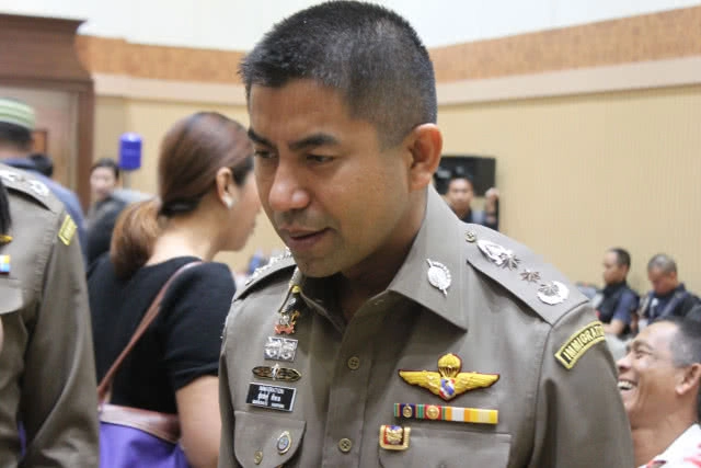 "บิ๊กโจ๊ก" ขอหมายจับ "เทพ โซโล" รู้ตัวแล้ว! ที่แท้หนุ่มพิจิตร