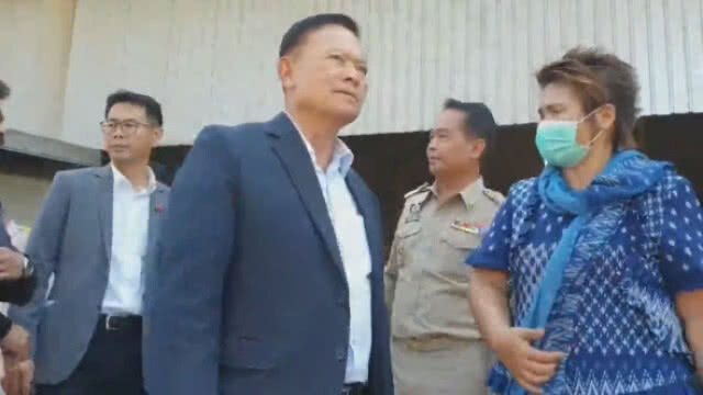 ผู้ตรวจการแผ่นดินยื่นมือช่วยชาวอุดรฯ สุดทน! กลิ่นเหม็นโรงงานยางพารา