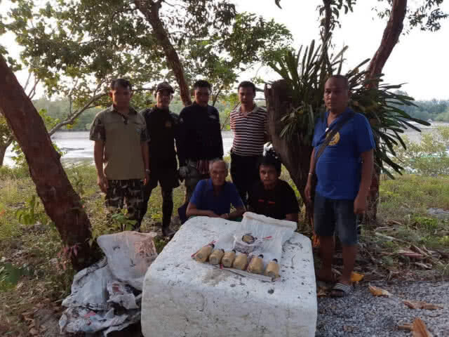 รวบชาวบ้าน​ จ่อใช้ระเบิดขวดล่าสัตว์​น้ำ​ในอุทยานแห่งชาติหมู่เกาะลันตา