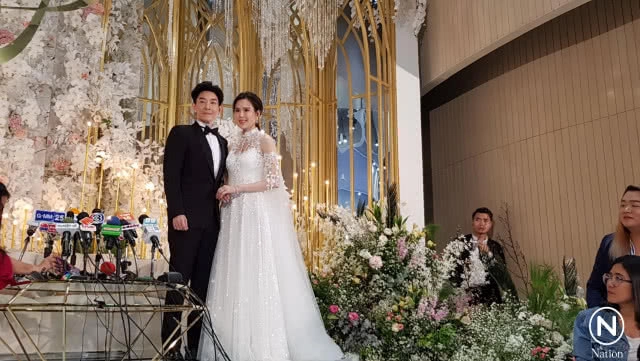 ภาพสุดหวาน! งานแต่ง "บอย-เจี๊ยบ"