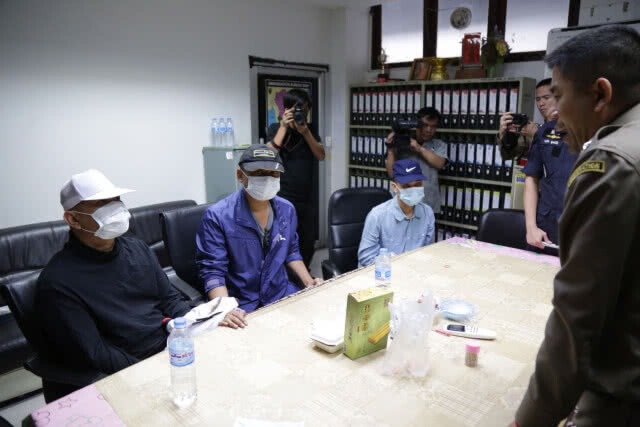 "บิ๊กโจ๊ก" แถลงจับเจ้าหน้าที่-ผู้ร่วมขบวนการ ปลอมวีซ่า