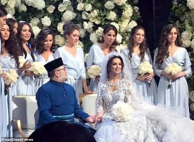 ลืออดีตกษัตริย์มาเลย์รักร้าวกับสาวรัสเซีย