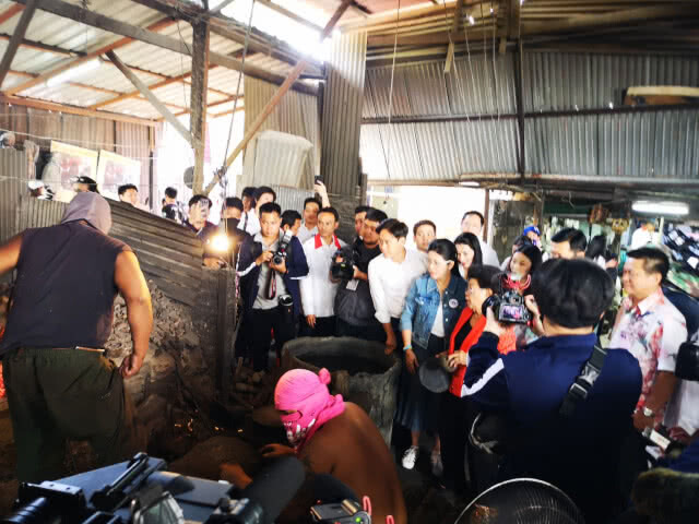พท.ชูโมเดลท่องเที่ยวชุมชน แก้ "จนกระจาย รวยกระจุก"