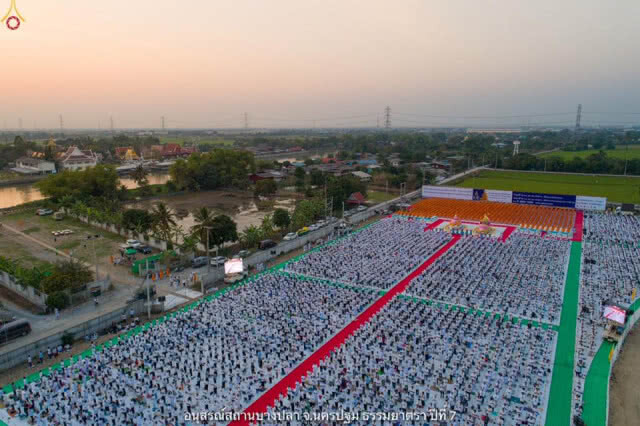 อลังการ! "ธรรมกาย" โชว์อีเว้นท์เส้นทางพระผู้ปราบมาร