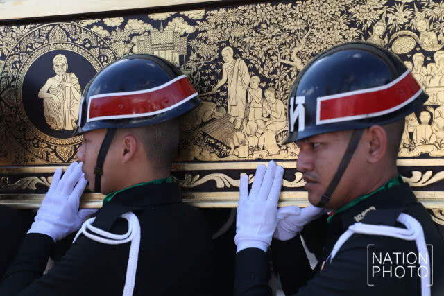 เคลื่อนย้ายหีบสรีรสังขาร "หลวงพ่อคูณ" ไปยังฌาปนสถานชั่วคราว