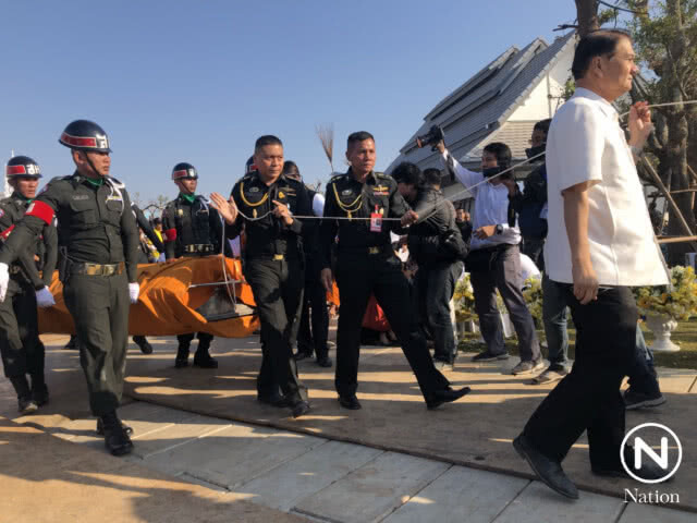เตรียมขบวนรถ เคลื่อนเถ้าอัฐิ "หลวงพ่อคูณ" สู่ จ.หนองคาย