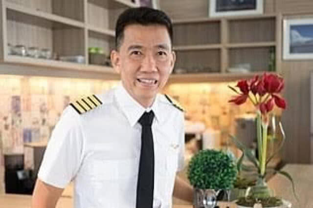 ระดมเครื่องบินเล็ก 47 ลำ พ่นน้ำดับฝุ่นพิษทั่ว กทม.