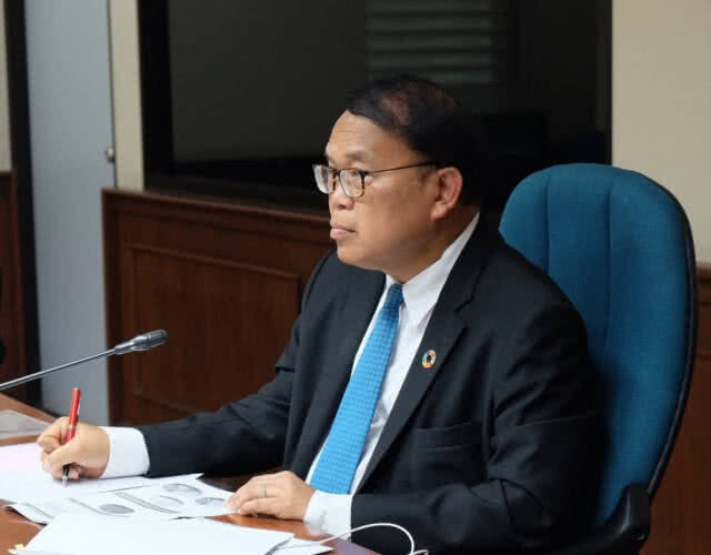 คพ. สรุป "ห้ามรถควันดำเข้าเมือง-ให้ทำงานที่บ้าน"