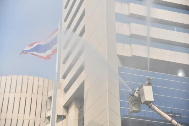 PEA เปิดปฎิบัติการฉีดน้ำลดฝุ่นละออง PM2.5
