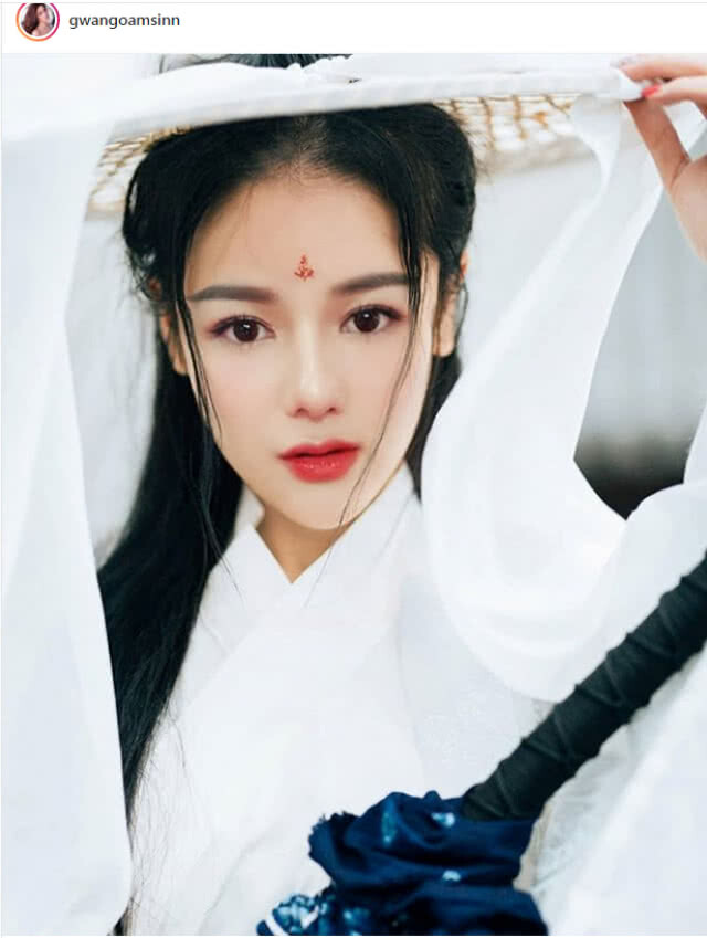 คนบันเทิงแซ่บ! ลุคตรุษจีน พร้อมลูกน้อยน่ารัก