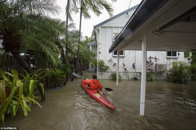 ท่วมหนัก!! ควีนสแลนด์ ของออสเตรเลีย ฝนยังคงตกหนักต่อเนื่อง