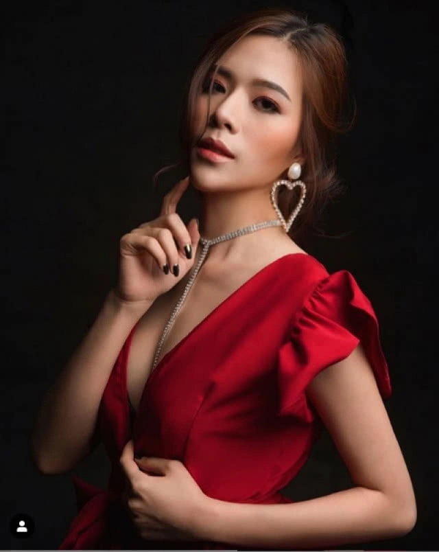 "หมวยลี่" ยังรักโป๊ป ปัดข่าวปล่อยแชท หวังฝ่ายชายจะเข้าใจ