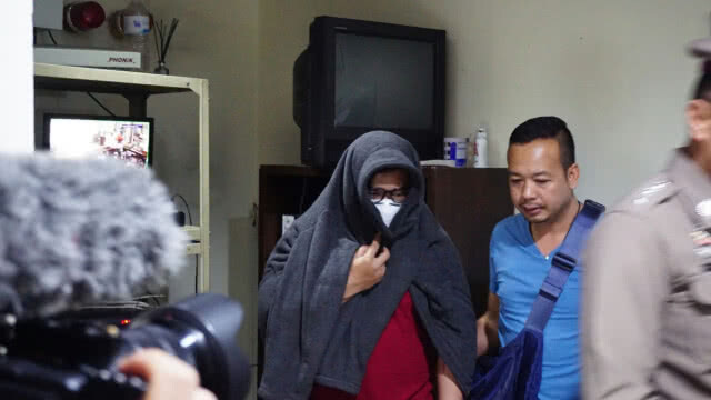 โอละพ่อ !! กุข่าวโจรไอ้โม่งปล้นโรงแรม พนง.เชิดเงินใช้หนี้พนัน