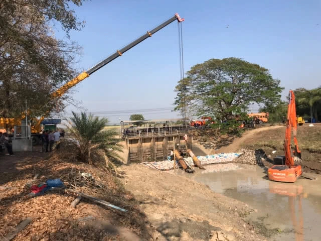 กรมชลฯ เร่งซ่อมฝายชั่วคราวกั้นแม่น้ำปิง โครงการวังยาง พัง!