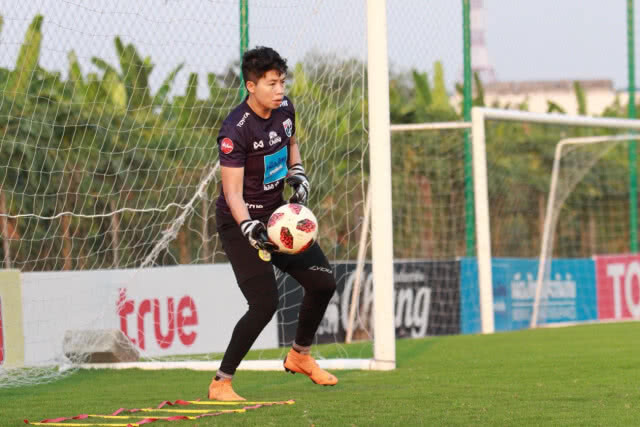 "มาดามแป้ง" เผยได้ วราภรณ์ สลัดเจ็บคืนสนาม "โค้ชหนึ่ง" ชั่งใจอาจไม่ส่งไปไซปรัสคัพ