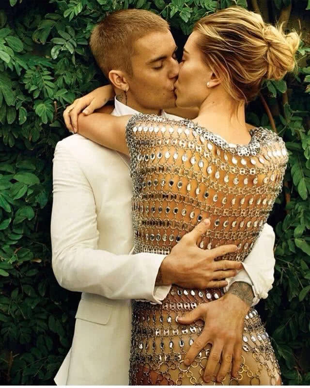 Justin เปิดตัว"คุณนาย Bieber"อย่างเป็นทางการ