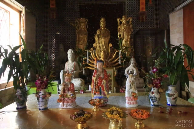 ศุกร์ (สุข) ละวัด : วัดขุนจันทร์ (วัดวรามาตยภันฑสาราราม)