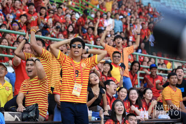 จุฬาฯ ชนะ ธรรมศาสตร์ 2-1 บอลประเพณีครั้งที่ 73