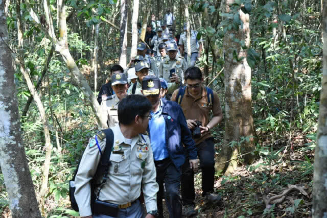 เดินเส้นทางเดินศึกษาธรรมชาติเขาใหญ่ 200 ปี ความสัมพันธ์ไทย-สหรัฐฯ