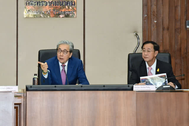 "สมคิด" เร่งรัดการบินไทยจัดหาเครื่องบิน 38 ลำ