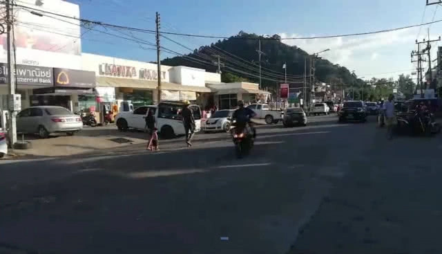 สุดแพง!! สามล้อพ่วงข้างเกาะลันตา 2 กิโล 300 บาท