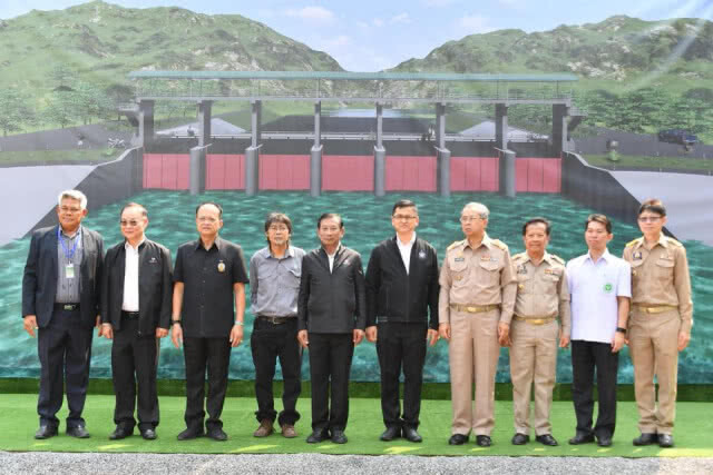 กรมชลฯ ปรับปรุงลำคลองสร้างประตูระบายน้ำ แทน "เขื่อนแม่วงก์"