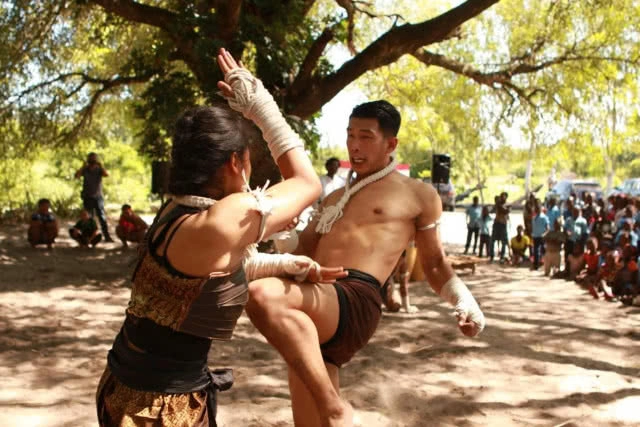 กต.สอน​ 'มวยไทย'​ ชาวโมซัมบิกกระชับความสัมพันธ์​ระหว่างประเทศ​!