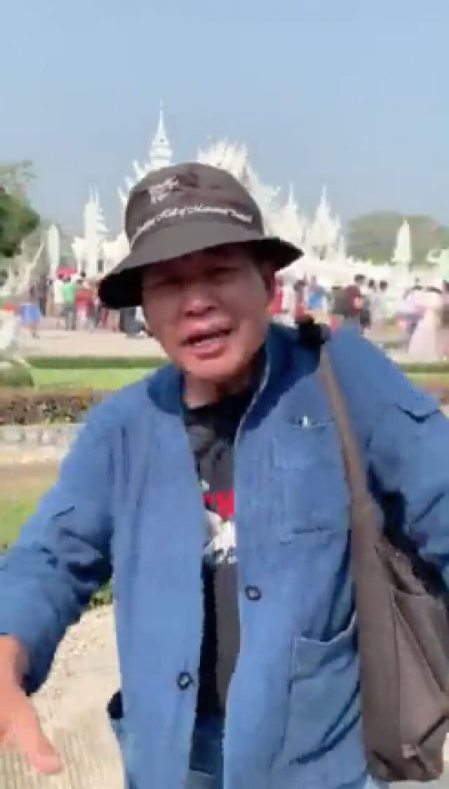 อ.เฉลิมชัย เดือด!!! ถูกแอบอ้างภาพคู่ทักษิณ ย้ำ! "ผมไม่เคยเขียนเรื่องการเมือง"
