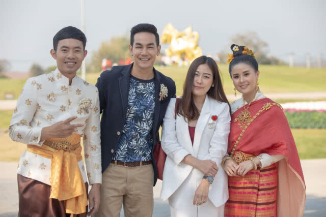 (มีคลิป) หวานรับวาเลนไทน์ กิก ดนัย-ภรรยา จดทะเบียนสมรสขึ้นบอลลูนบอกรักลอยฟ้า
