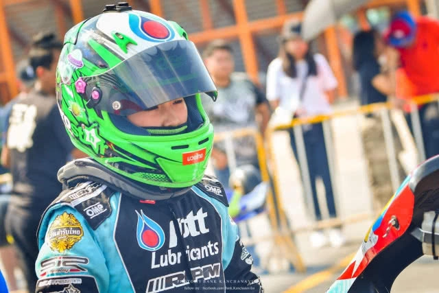 น้องโรเตอร์ (ลูกชาย พีททองเจือ) ได้เป็นตัวแทนเอเซียแข่งรุ่น"Micro max"ไปสู้ศึกกับแชมป์จากทั่วโลก