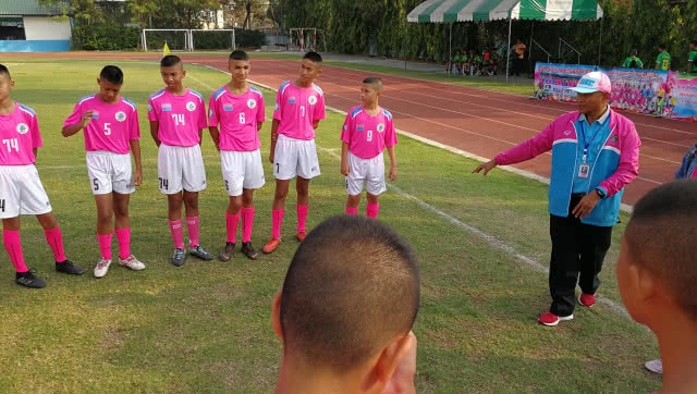 "สวนกุหลาบวิทยาลัยรังสิต" ลุยทำทีมฟุตบอล