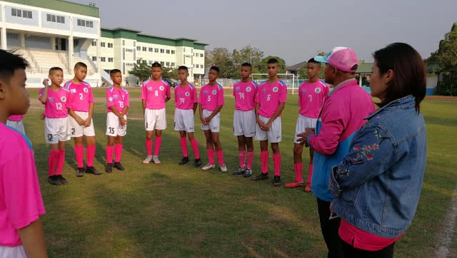 "สวนกุหลาบวิทยาลัยรังสิต" ลุยทำทีมฟุตบอล