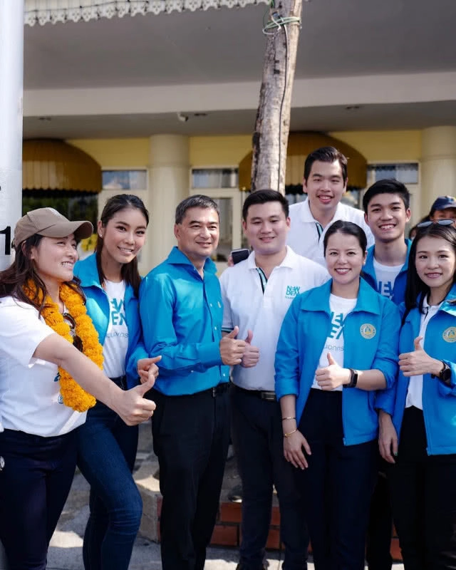 รู้จักกับ!! "ไอเดียร์ สุชาดา" ผู้สมัคร ส.ส.สาว ที่ชาวเน็ตจับตามอง