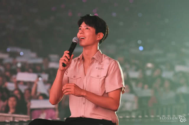 ผู้ชายธรรมดาๆ "พัค โบกอม" สร้างความสุขให้กลายเป็น "GOOD DAY" ของแฟนๆ
