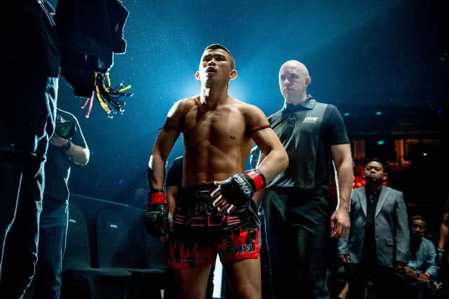 "น้องโอ๋ ไก่ย่างห้าดาว" คว้าแชมป์วันซูเปอร์ซีรีส์-มวยไทย