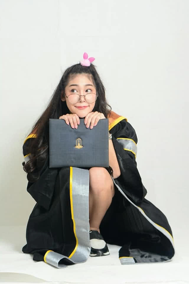 รู้จัก พลอยไพลิน ผู้สมัคร ส.ส.เขต1 มหาสารคาม