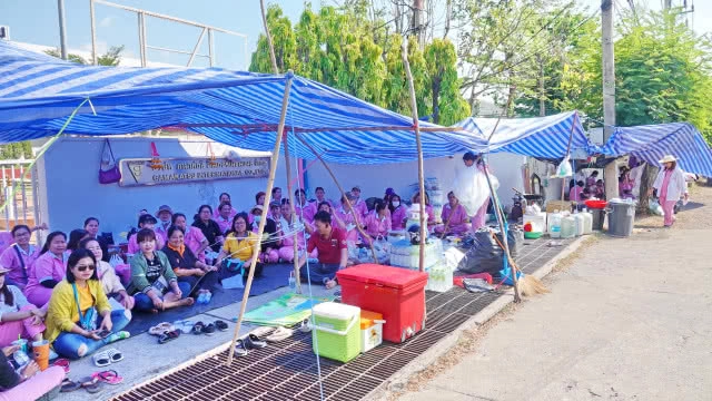 ปิดงานลอยแพ300ชีวิต เหตุตกลงเพิ่มสวัสดิการไม่ลงตัว