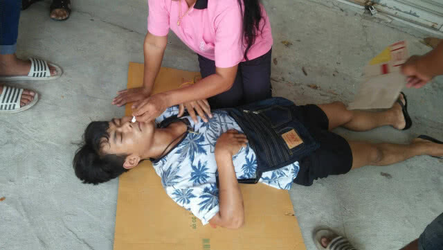ระทึก!! กล้องหน้ารถจับภาพ เลี้ยวกลับรถตัดหน้าชนสนั่น