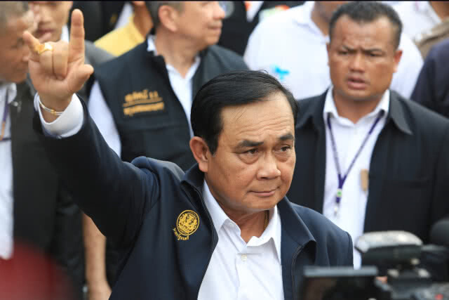 "สนธิรัตน์" เตรียมชี้แจง หลัง ไกร-เสรีพิศุทธ์ ยื่นยุบพรรค มั่นใจ!พรรคไม่ได้ทำอะไรผิด