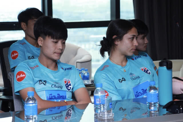 "มาดามแป้ง" เผย ชบาแก้วได้ที่ปรึกษาดีกรีฟีฟ่า ร่วมทำงานลุยบอลโลก
