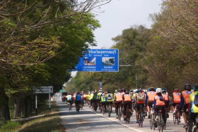"ปั่นไปไม่ทิ้งกัน ปี 2" ก้าวสู่วันที่ 13 "ปทุมธานี-สุพรรณบุรี" ระยะทาง 99 กิโลเมตร